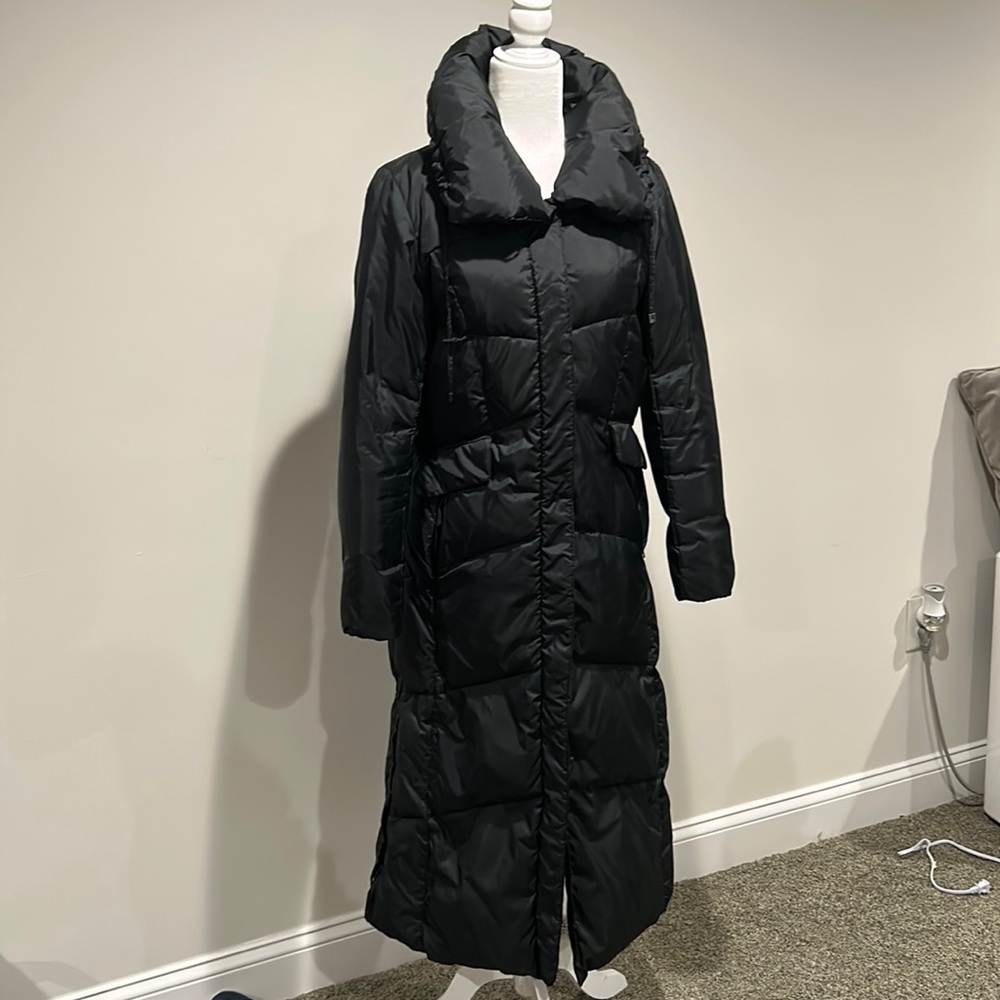 LIKE NEW full length black cole Haan down coat